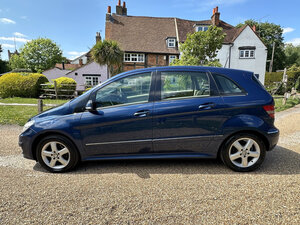 Mercedes-Benz B-Class 1.7 B170 Se Cvt 5dr