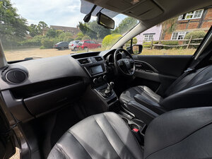 Mazda 5 2.0 5 Sport Venture 5dr