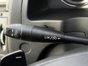 Mercedes-Benz C-Class 1.8 C180 Blueefficiency Sport CGI AUTO 5dr