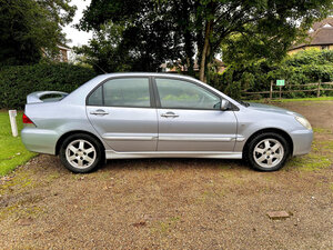 Mitsubishi Lancer 1.6 Elegance 4dr