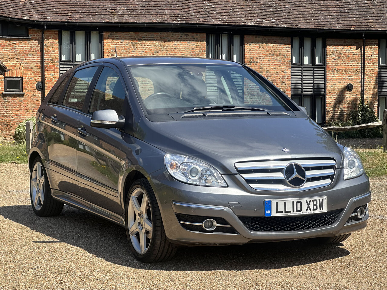 Mercedes-Benz B-Class 1.7 B180 Sport Cvt 5dr