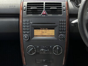 Mercedes-Benz A-Class 1.5 A160 Elegance Se Cvt 5dr
