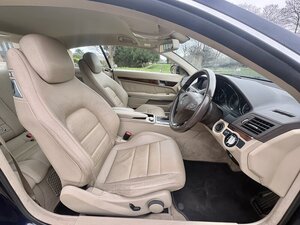 Mercedes-Benz E-Class 1.8 E250 Blueefficiency SE CGI AUTO 2dr