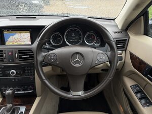 Mercedes-Benz E-Class 1.8 E250 Blueefficiency SE CGI AUTO 2dr