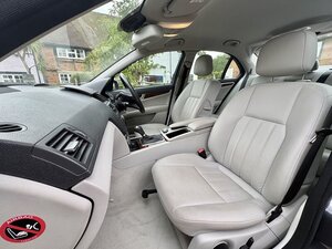 Mercedes-Benz C-Class 1.8 C180 Blueefficiency Elegance CGI AUTO 4dr