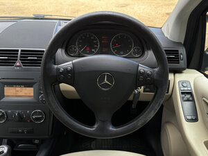 Mercedes-Benz A-Class 1.5 A160 Blueefficiency Classic SE 5dr