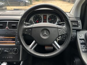 Mercedes-Benz B-Class 1.7 B180 Sport Cvt 5dr