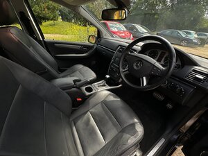 Mercedes-Benz B-Class 1.7 B180 Sport Cvt 5dr