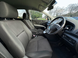 Toyota Corolla Verso 1.8 Verso Vvt-i Sr 5dr