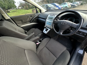 Toyota Corolla Verso 1.8 Verso Vvt-i Sr 5dr