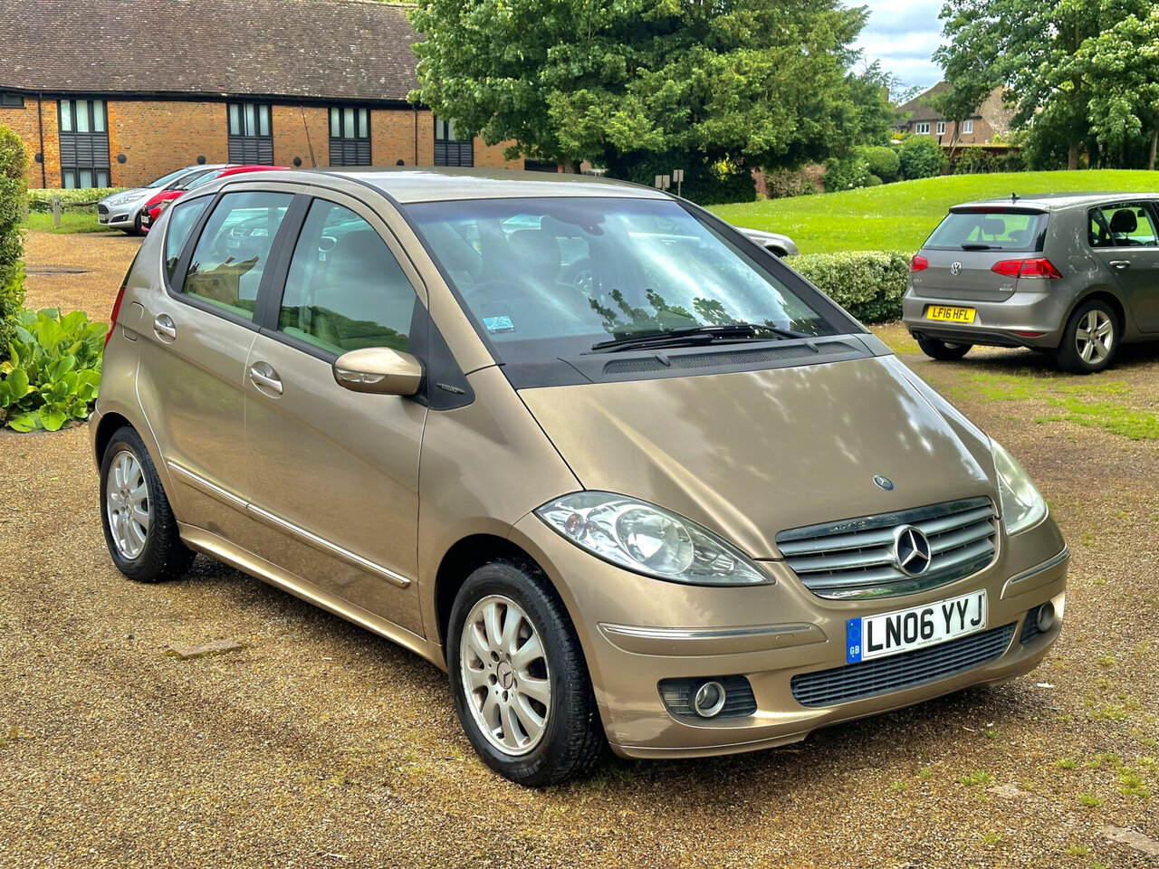 Mercedes-Benz A-Class 1.7 A170 Elegance Se 5dr