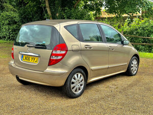 Mercedes-Benz A-Class 1.7 A170 Elegance Se 5dr