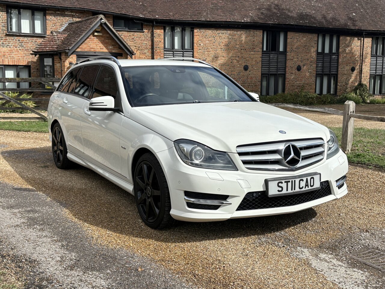 Mercedes-Benz C-Class 1.8 C180 Sport Blueefficiency AUTO 5dr