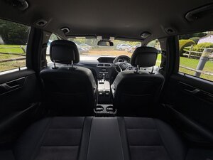 Mercedes-Benz C-Class 1.8 C180 Sport Blueefficiency AUTO 5dr