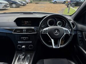 Mercedes-Benz C-Class 1.8 C180 Sport Blueefficiency AUTO 5dr