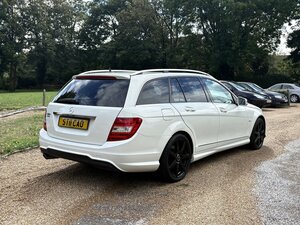 Mercedes-Benz C-Class 1.8 C180 Sport Blueefficiency AUTO 5dr
