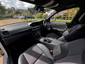Mercedes-Benz C-Class 1.8 C180 Sport Blueefficiency AUTO 5dr
