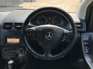 Mercedes-Benz A-Class 1.5 A160 Elegance Se Cvt 5dr