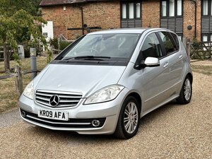 Mercedes-Benz A-Class 1.5 A150 Elegance Se Cvt 5dr
