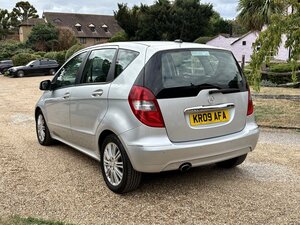 Mercedes-Benz A-Class 1.5 A150 Elegance Se Cvt 5dr