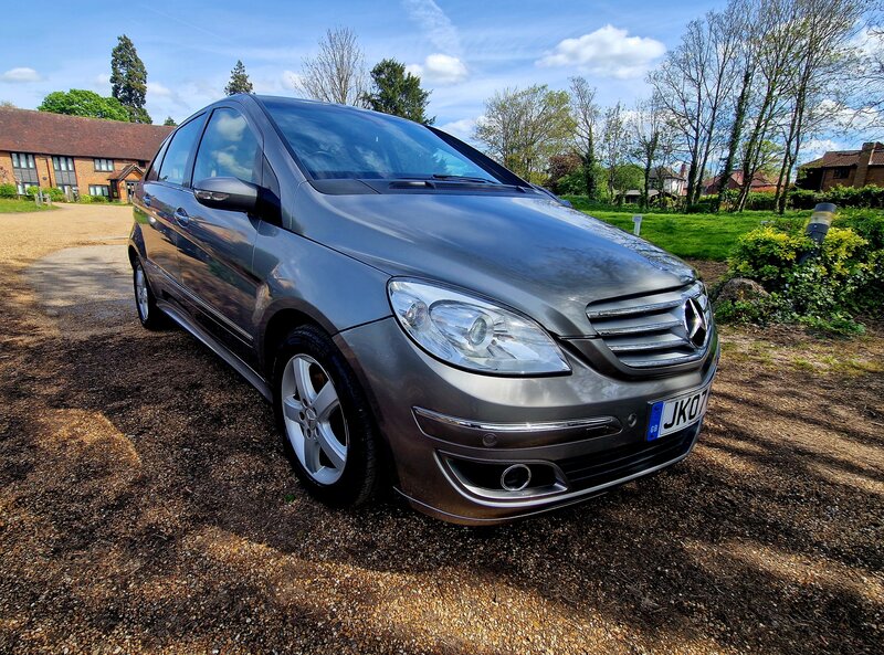 Mercedes-Benz B-Class 2.0 B200 CDI SE CVT 5dr