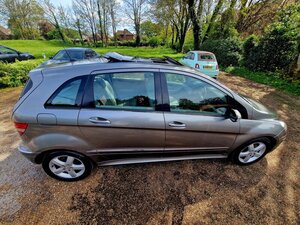 Mercedes-Benz B-Class 2.0 B200 CDI SE CVT 5dr