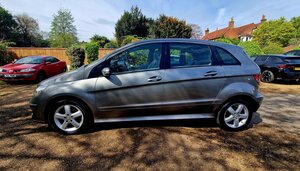 Mercedes-Benz B-Class 2.0 B200 CDI SE CVT 5dr