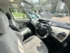 Citroen C4 Picasso 2.0 C4 Grand Picasso Exclusive Auto 5dr