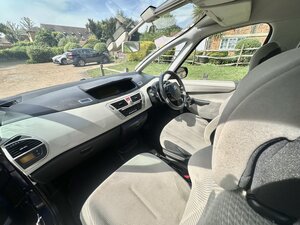 Citroen C4 Picasso 2.0 C4 Grand Picasso Exclusive Auto 5dr