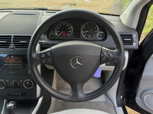 Mercedes-Benz A-Class 1.7 A170 Avantgarde SE CVT 3dr