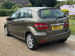 Mercedes-Benz B-Class 1.5 B160 Sport Cvt 5dr