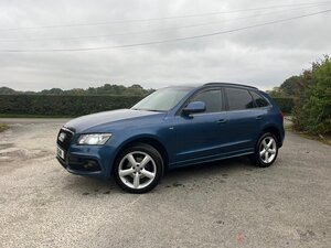 Audi Q5 2.0 Q5 S Line Tdi Quattro Semi-auto 5dr