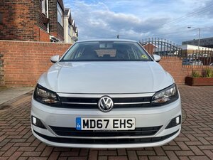 Volkswagen Polo 1.0 SE Hatchback 5dr Petrol 60PS Euro 6 (s/s)