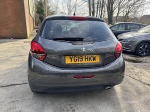 Peugeot 208 1.2 208 Gt Line S/s 5dr