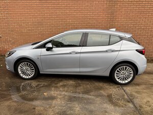 Vauxhall Astra 1.4 Astra Elite NAV 5dr