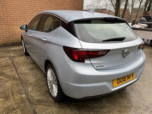 Vauxhall Astra 1.4 Astra Elite NAV 5dr
