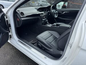 Mercedes-Benz C-Class 2.1 C220 AMG Sport CDI Blueefficiency AUTO 2dr