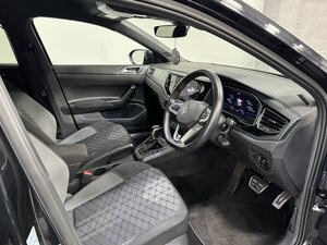 Volkswagen Taigo 1.0 Taigo R-line TSI Semi-auto 5dr