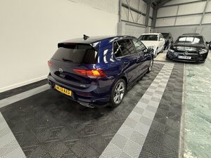 Volkswagen Golf 1.5 GOLF R-line ETSI Semi-auto 5dr