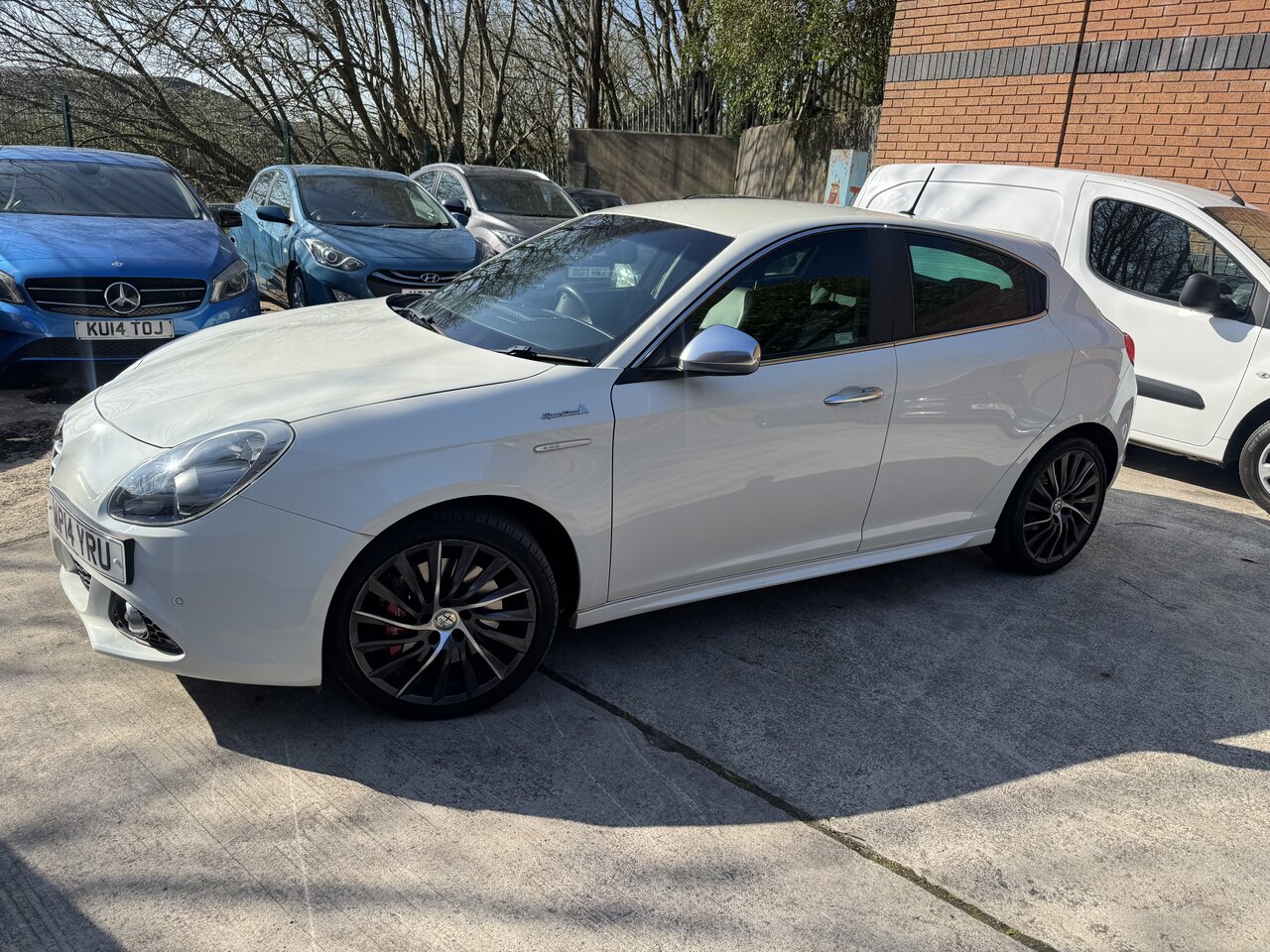 Alfa Romeo Giulietta 2.0 Giulietta Sportiva Nav Jtdm2 Semi-auto 5dr