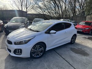 Kia Proceed 1.6 Professional Ceed Gt-line Isg Crdi 3dr
