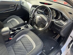 Kia Proceed 1.6 Professional Ceed Gt-line Isg Crdi 3dr
