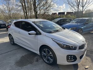 Kia Proceed 1.6 Professional Ceed Gt-line Isg Crdi 3dr