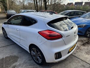 Kia Proceed 1.6 Professional Ceed Gt-line Isg Crdi 3dr