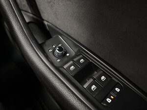 Audi A4 2.0 A4 Black Edition 35 TDI Semi-auto 4dr