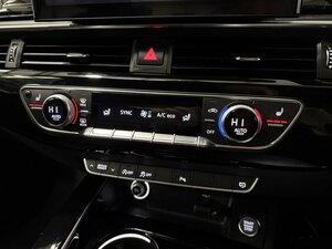 Audi A4 2.0 A4 Black Edition 35 TDI Semi-auto 4dr