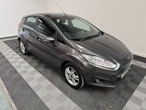 Ford Fiesta 1.2 Fiesta Zetec 5dr