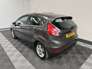Ford Fiesta 1.2 Fiesta Zetec 5dr