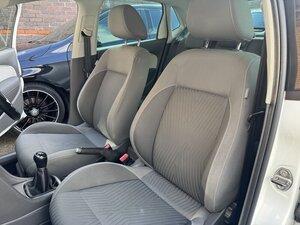 Volkswagen Polo 1.2 POLO SE Design TSI 5dr