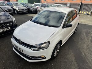 Volkswagen Polo 1.2 POLO SE Design TSI 5dr
